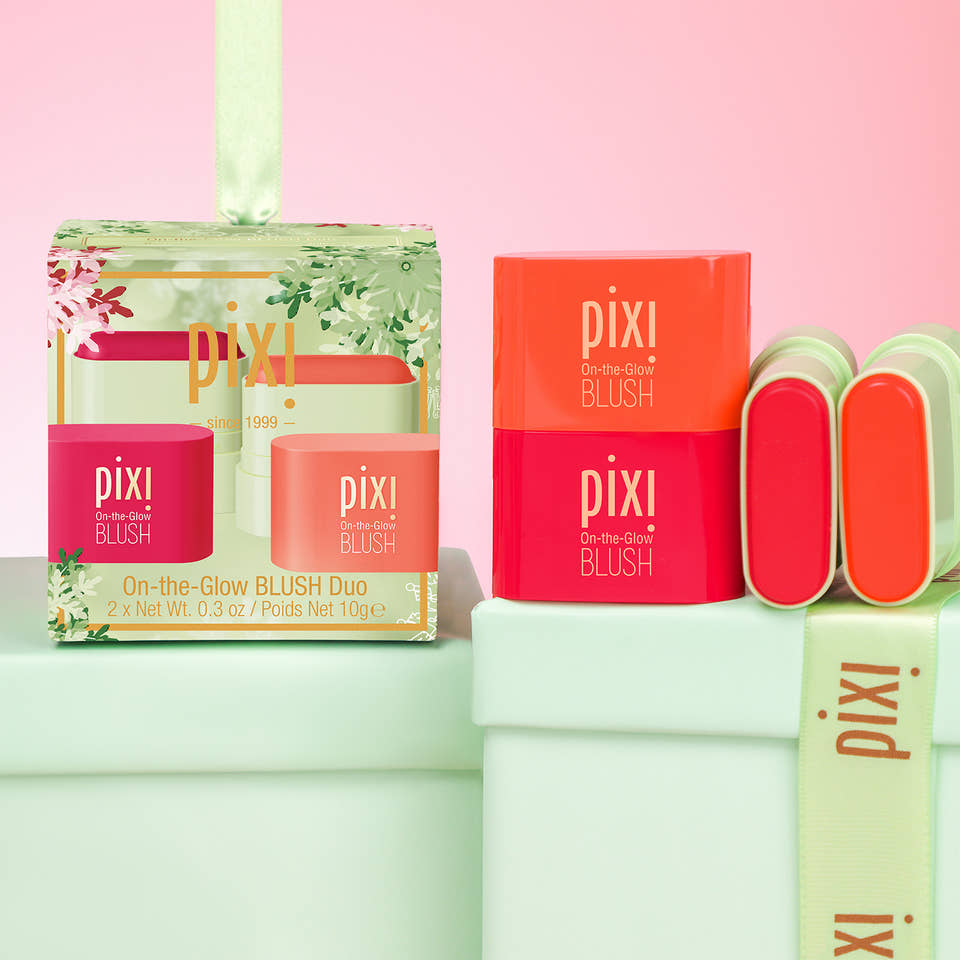 On-the-Glow BLUSH Duo view 2